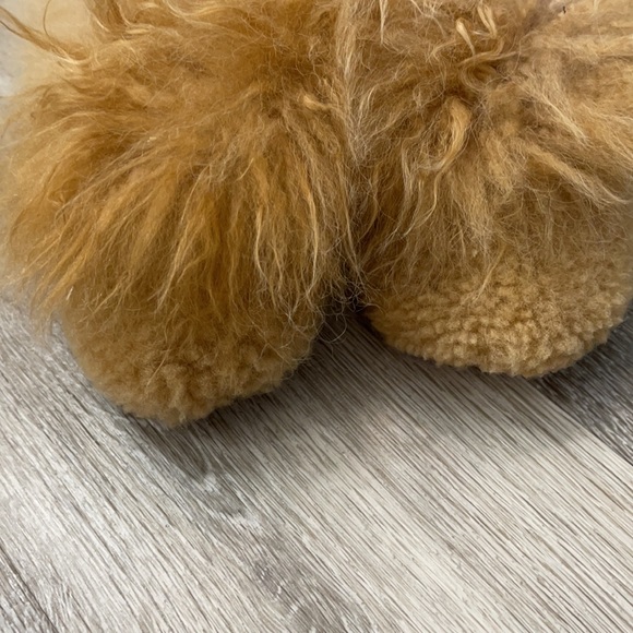 Restoration hardware premium alpaca and shearling kids slippers sz 12-18 months - Picture 5 of 6